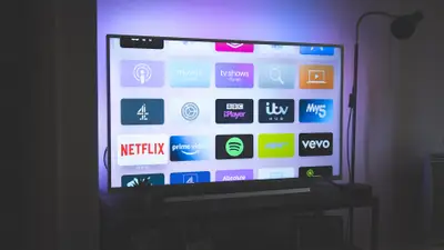 Jakie funkcje smart TV są naprawdę potrzebne dla współczesnego widza?